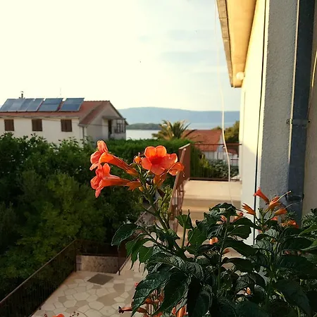 Buratovic Apartment