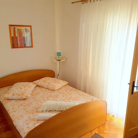 Buratovic Jelsa (Hvar)
